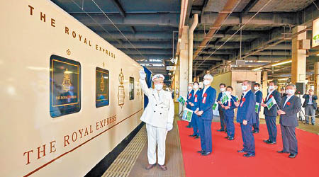 JR北海道社長和北海道知事歡送列車。
