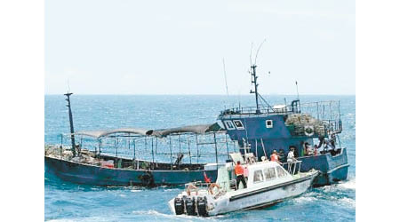 中國當局近年加強打擊非法漁船。