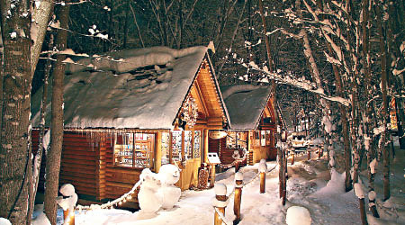 北海道景點眾多，圖為富良野精靈小村。