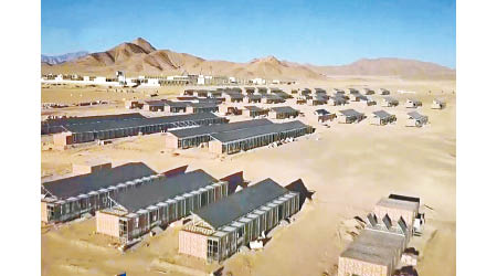 中方在邊境加建營房。