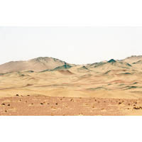 庫姆塔格沙漠（圖）一直擴展，直逼敦煌。
