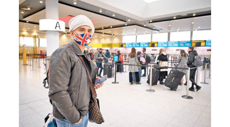 英國多間旅行社及航空公司的預約近日暴增。