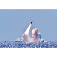 美軍以往曾用潛艇發射潛射導彈。
