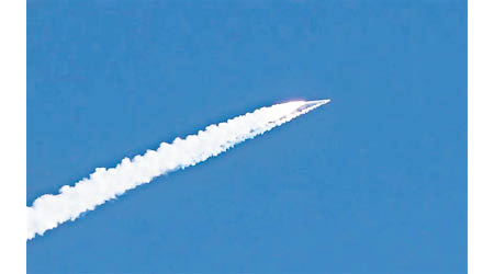 雙曲線一號遙二火箭發射失敗。