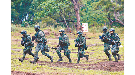 台軍繼續招募兵力。（中時電子報）