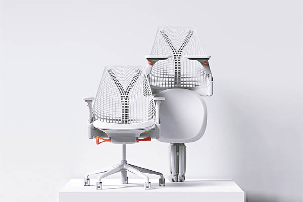 潮流創意：摺疊大班椅  節省空間