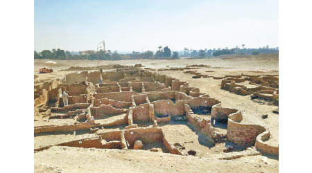 考古學家發現的阿頓古城遺址。