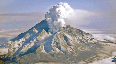 研究人員分析熱能數據，有助提早預測火山爆發。