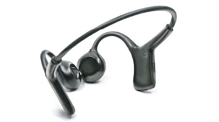 耳機採用鈦合金製頭帶，方便長時間佩戴。