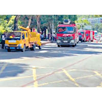 多輛消防車及排水泵車協助救援。