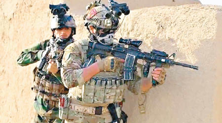 阿富汗政府軍士兵在多省展開針對塔利班的軍事行動。