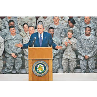 喬治‧布殊任內發動伊拉克戰爭。