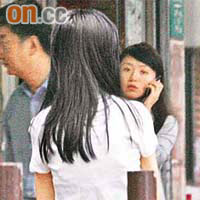 吳亭欣上年七月被拍到與馮潮澤一起外出。