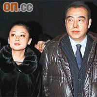 陳凱歌與太太出席新車發布會。