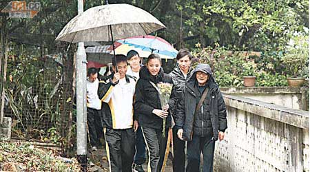 （左二起）陳嘉桓、杜宇航、葉準