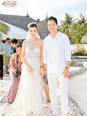 林熙蕾在馬爾代夫結婚，正式成為楊太。