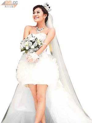 江若琳希望到外地邀請好友前往她的婚禮，分享喜悅。