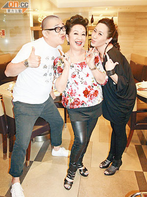 Bob（左起）、薛家燕及黃思敏所主持的電台節目大受歡迎。