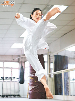 陳鈺芸於短短一年半時間就考獲跆拳道黑帶。