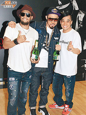 葛民輝（右）與張震嶽（左）大讚MC HotDog演出成功。
