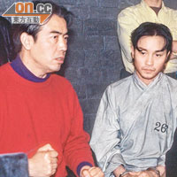 陳凱歌(左)