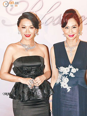 陳煒（左）與鄺美雲為「珠寶小姐競選」擔任評判。