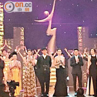 《星和無綫電視大獎2014》昨晚在新加坡舉行，星光熠熠。