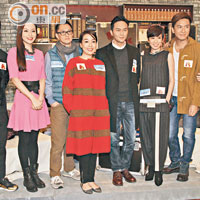 梁烈唯（右）與陳國峰（左）訪問《衝》片演員與導演。
