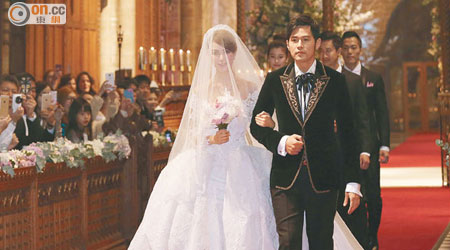 周杰倫圓夢在36歲前迎娶昆凌，更豪花逾2000萬打造夢幻婚禮。
