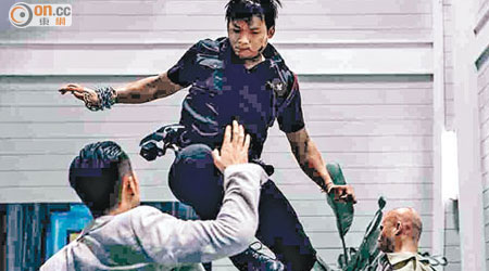 Tony Jaa在《殺破狼2》中大展身手。