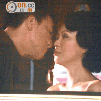 馬國明與陳煒在新劇中咀嘴。