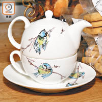咖啡杯及茶壺都是德國及英國產品，外形相當「膠」檔，在店內亦有售。