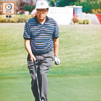 趙世光在好友影響下愛上打Golf，還邊打邊傾生意。