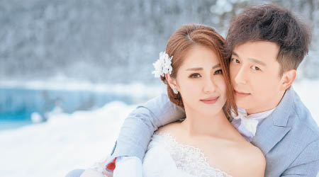 鄧健泓親自宣布12月迎娶石詠莉，恭喜晒！