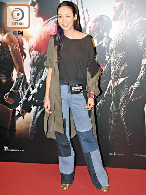 莊思敏前晚出席首映，表示上月已訂好台慶戰衣。