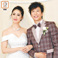 鄧健泓與石詠莉結婚，沒有邀請舊愛龔嘉欣赴飲宴。