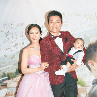 楊證樺結婚生仔卻未求婚，決定送太太一個驚喜。