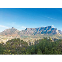 桌山是南非地標之一。