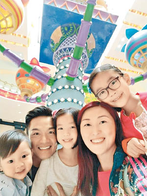陳琪一家五口到廣州旅遊，玩得相當盡興。