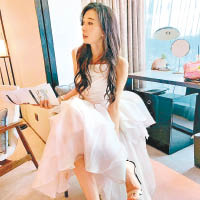 林志玲日前上載白紗裙照片並留言「輪到我了嗎？」，一顆恨嫁的心表露無遺。