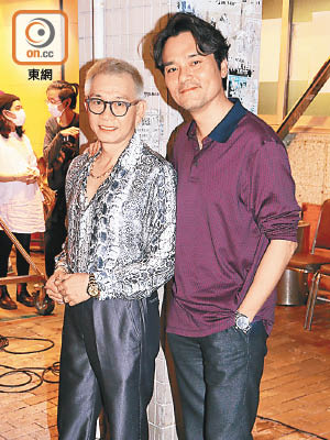 林家棟（右）與袁富華在戲中飾演江湖中人。