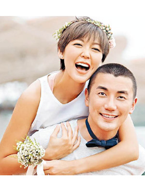 洪永城與梁諾妍於短時間內由求婚到結婚，難怪惹「雙喜」猜疑。