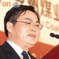 兗煤董事兼財務總監吳玉祥表示，正研究多個煤炭資源項目。	 （孫冰玉攝）