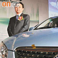 王傳福透露，電動車明年才對個人開放銷售。	（資料圖片）