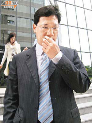 均富前合夥人袁國強（圖）因盜竊罪成，昨被判監兩年。