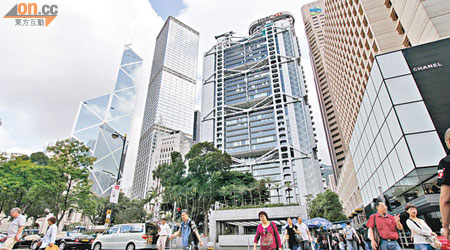 聯儲局以「扭曲操作」推低長債息率，銀行界人士指香港銀行不會受到直接影響。