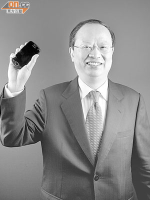 中移香港將於年底或明年初推出4G服務。圖為中移董事長王建宙。