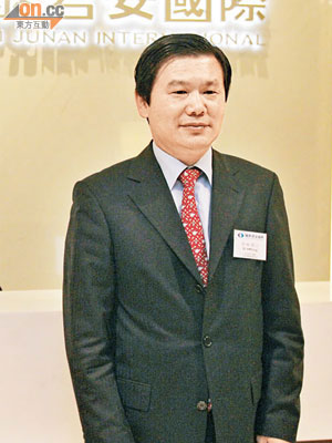 國泰君安閻峰表示，去年成功保薦三間上市公司。（霍振鋒攝）