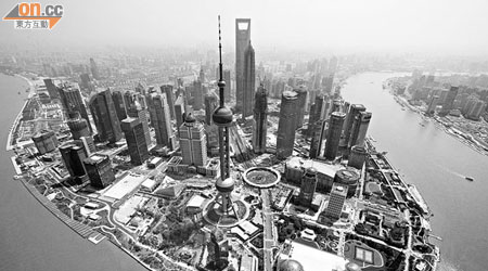上海傳將放行個人境外投資房地產，但股市仍為資金禁地。