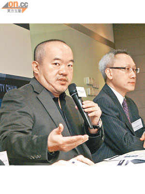 寶光主席兼行政總裁黃創增（左）請到博裕董事長馬雪征入局，公司實有一番作為。（潘國禮攝）